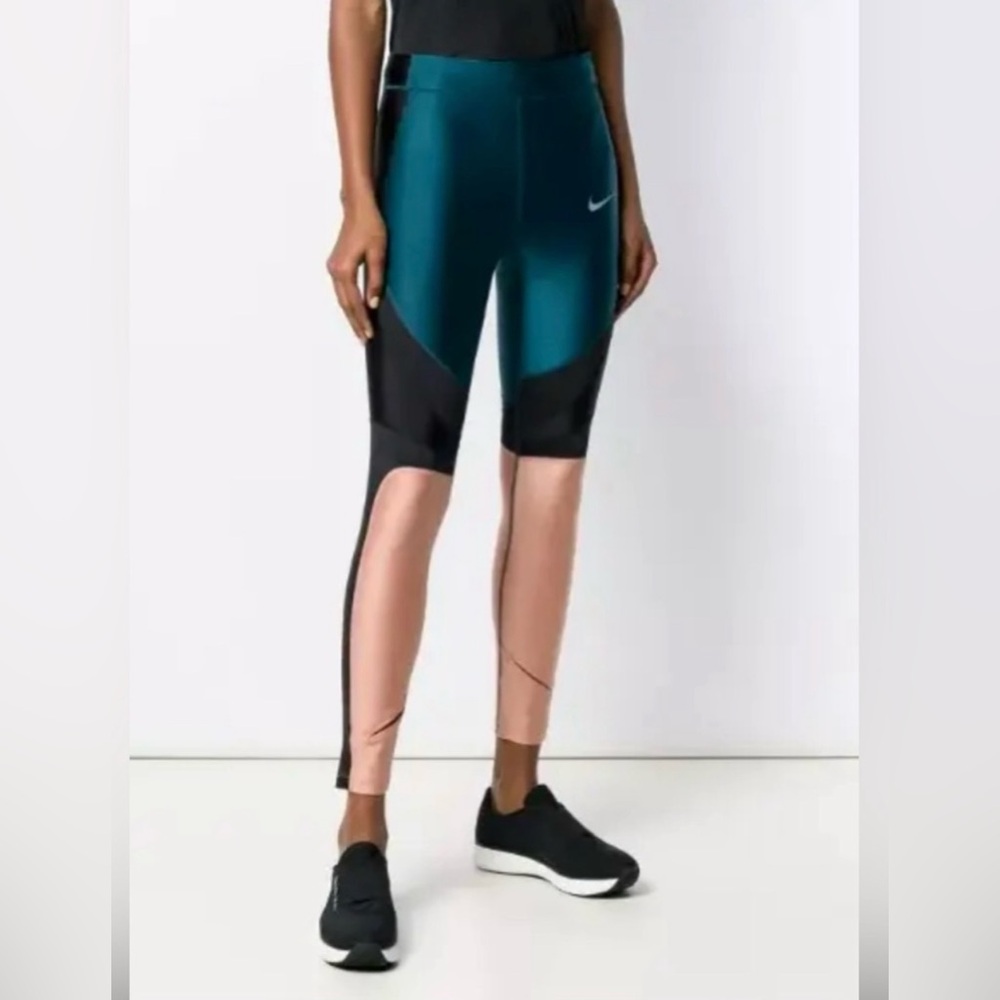 Nike Teal and Pink Panel Leggings